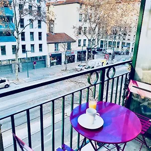 Chez Marie Francia